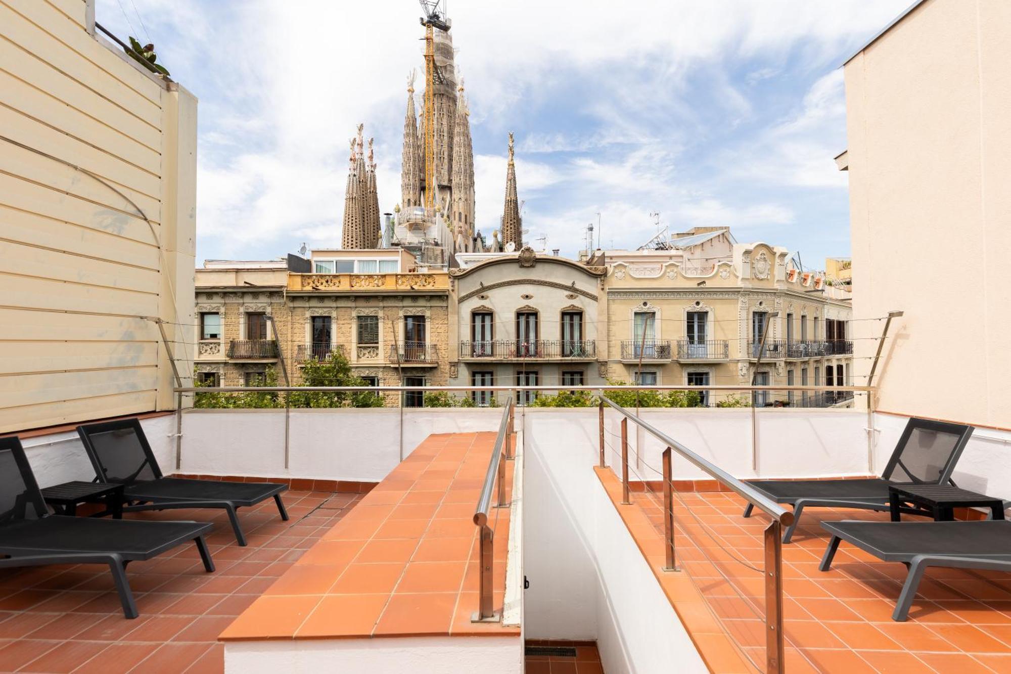 Uma Suites Sagrada Familia, Barcelona